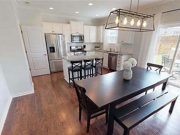 5th image of 4305 Auburn Hills Dr