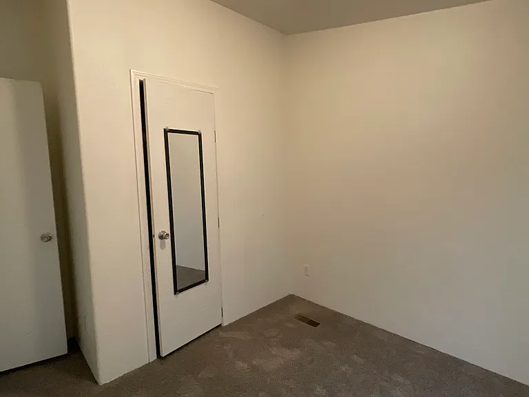1497 Colina Dr — Photo 11