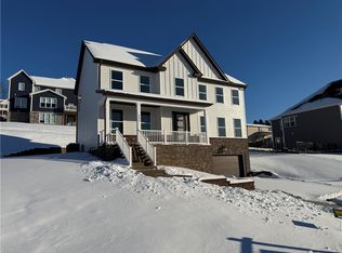 137 Morningstar Dr, Rostraver Township, PA 15012