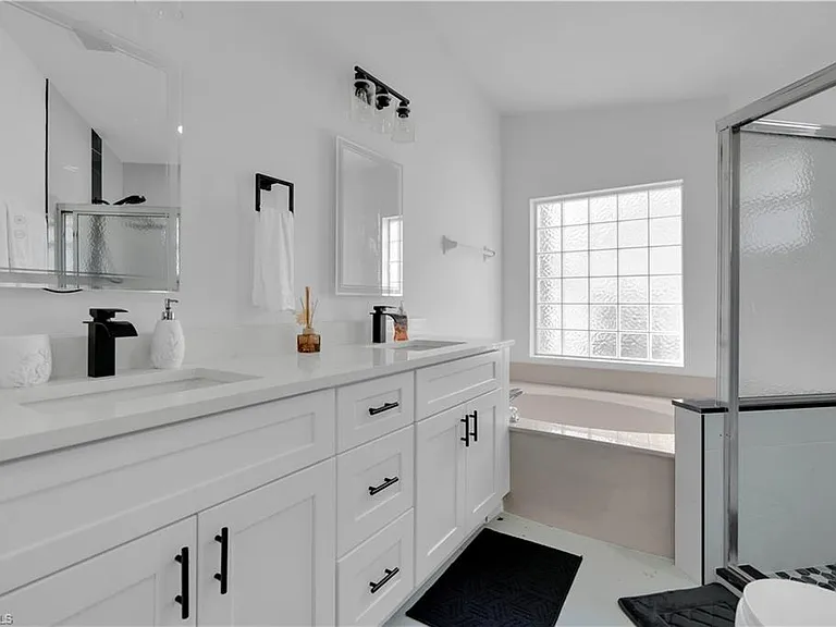 17920 Antherium Ln — Photo 16