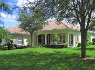 1117 Orinoco Way, Palm Beach Gardens, FL 33410