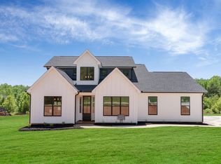 17 Burns Rd, Travelers Rest, SC 29690