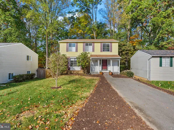 8470 Rainbow Bridge Ln, Springfield, VA 22153