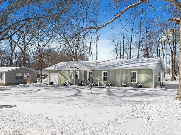 4th image of 1104 Northwood Dr