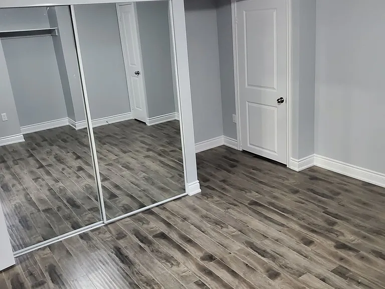 379 Trudeau Dr — Photo 5