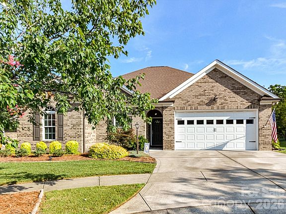 2nd image of 258 Lagoda Dr