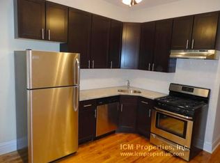 3637 N Paulina St #2C, Chicago, IL 60613