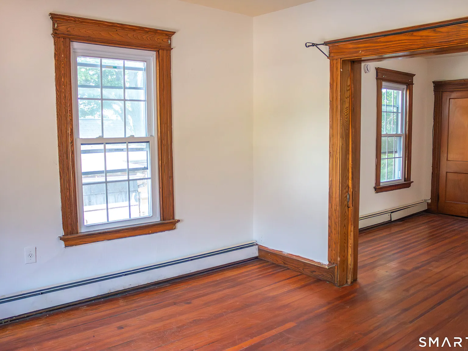 2 bed, 1.0 bath, 3690 sqft, $1,475 — Photo 4
