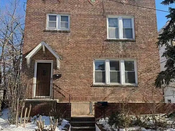 55-15 134th St #1, Flushing, NY 11355