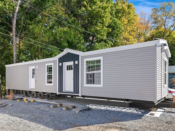 103 Newbury St TRAILER 8, Danvers, MA 01923