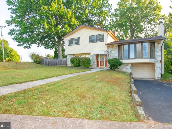 247 Leona Ave, Huntingdon Valley, PA 19006