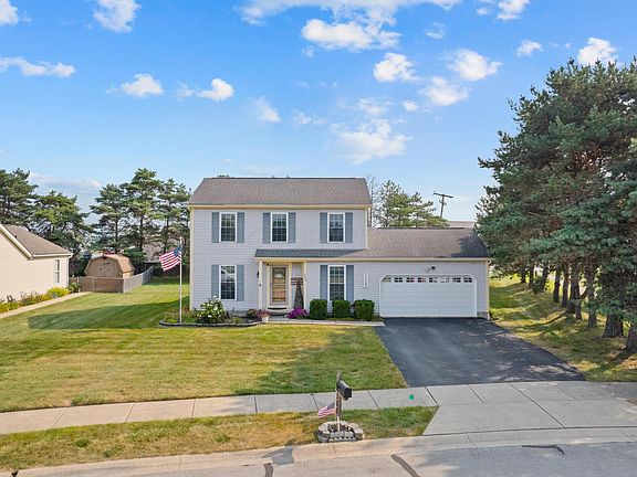 2nd image of 300 Fox Trail Dr