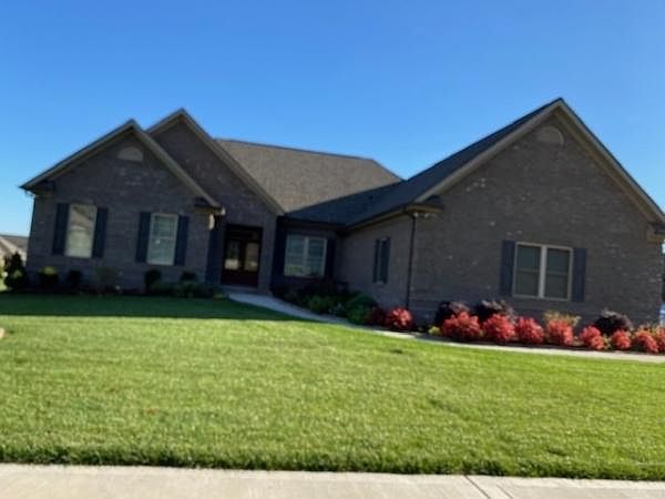 1st image of 2695 Fieldstone Dr
