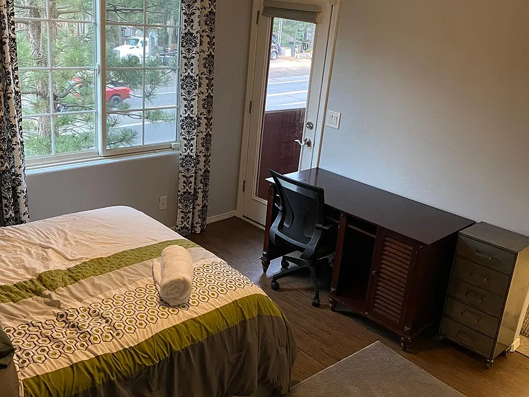 2431 W Silverton Dr — Photo 18