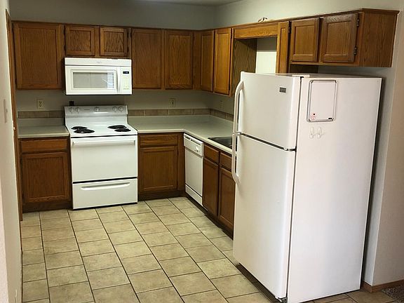 4th image of 1454 N Bernice Dr #A
