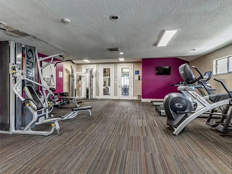 Flagler Pointe Apartments — Photo 13
