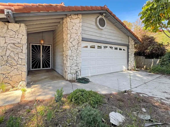 12060 McWest Ln, Lakeside, CA 92040