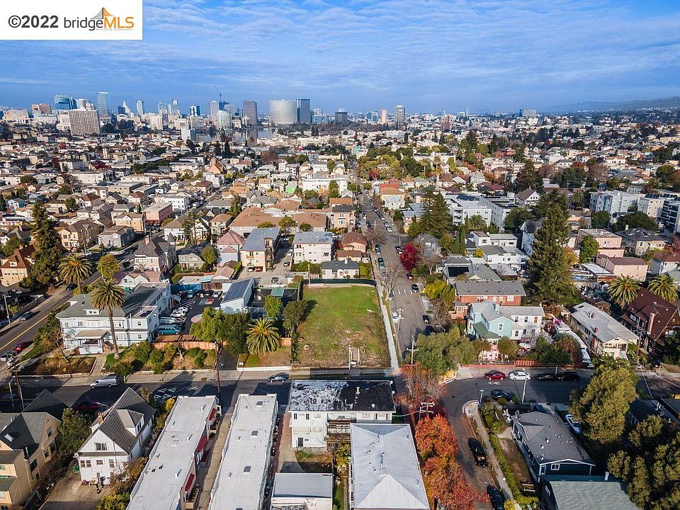 1st image of 1847 11th Ave