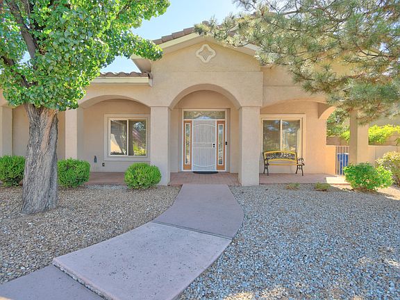 3rd image of 7008 Santa Elena St NE