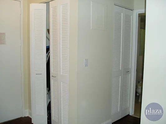 Rented by Plaza Real Estate Group | media 25