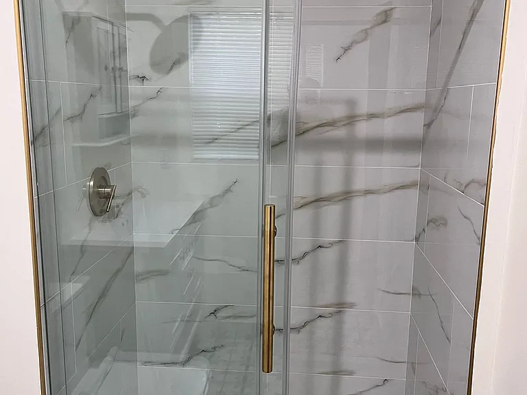 6537 Lexington Ave — Photo 17