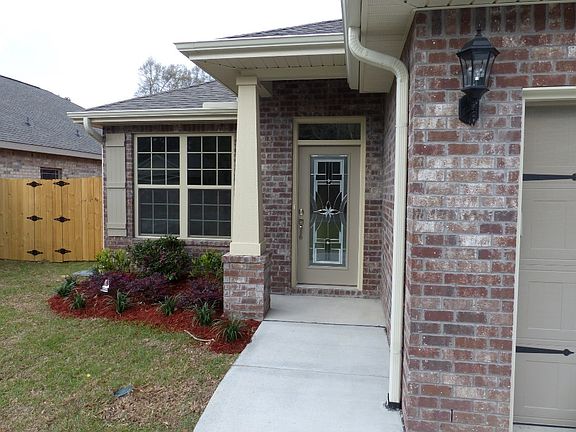 5th image of 101 Quince Ave