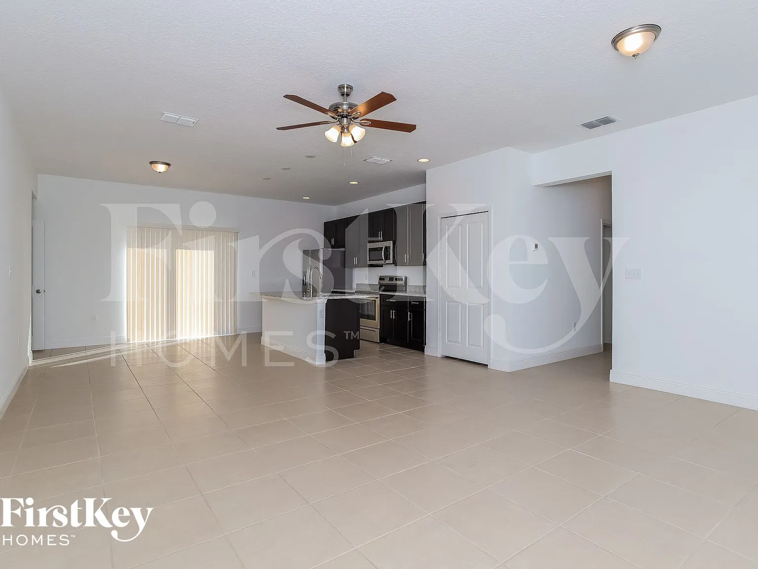 4 bed, 2.0 bath, 1580 sqft, $1,535 — Photo 4