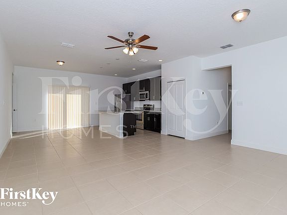 4th image of 189 Willow Dr