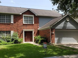 335 Scarlet Maple Dr, Sugar Land, TX 77479