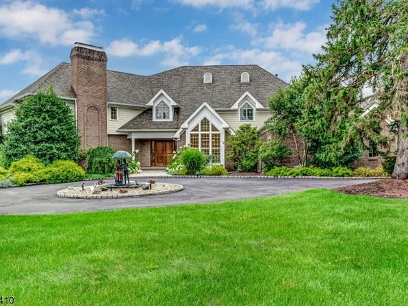 4 Ponds Edge Ln, Warren Twp., NJ 07059