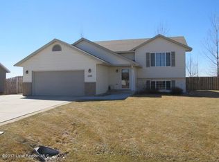 1223 Magnolia Ct, Glyndon, MN 56547