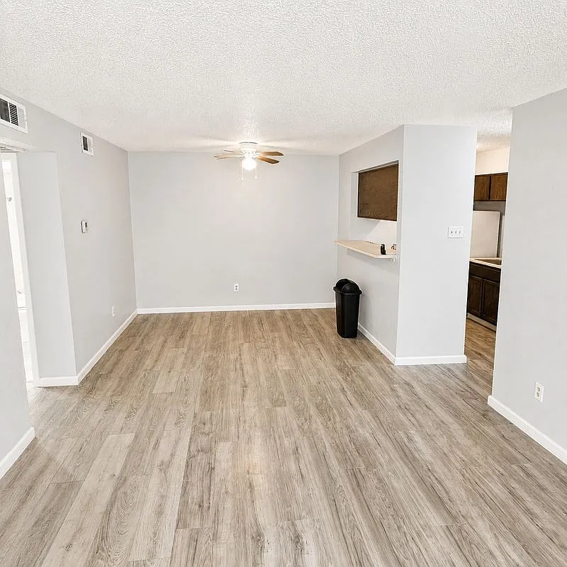 8110 Skillman St — Photo 2