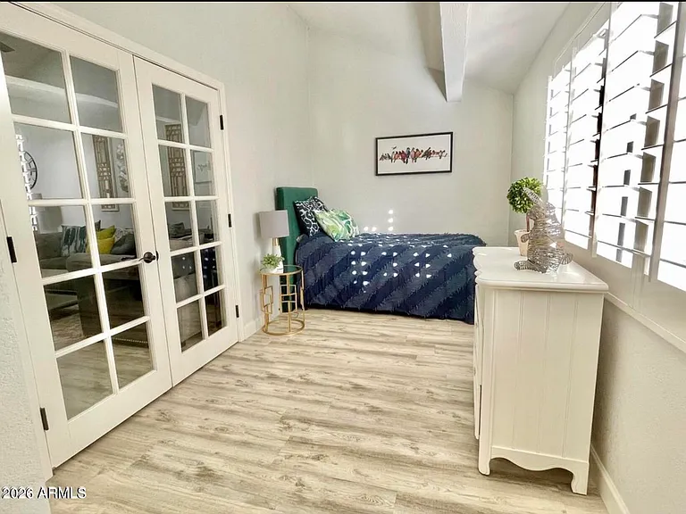 9040 E Winchcomb Dr — Photo 11