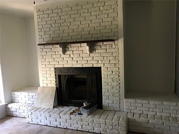 3rd image of 5620 Trail Lake Dr