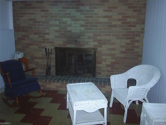 4th image of 30213 Robert St