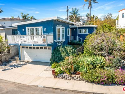7421 Earldom Ave, Playa Del Rey, CA, 90293