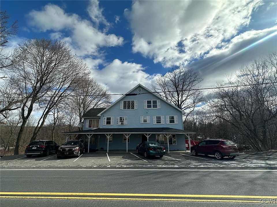 2nd image of 908 Bangor Rd