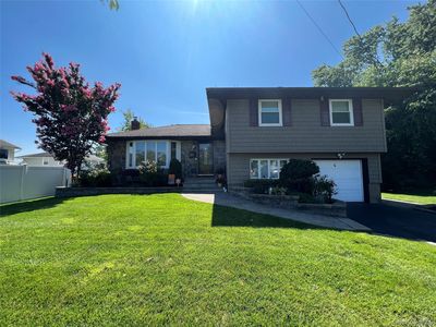 4 Nottinghill Drive, Massapequa, NY, 11758