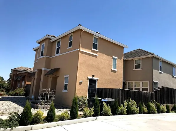 1213 McCoy Creek Way, Suisun City, CA 94585