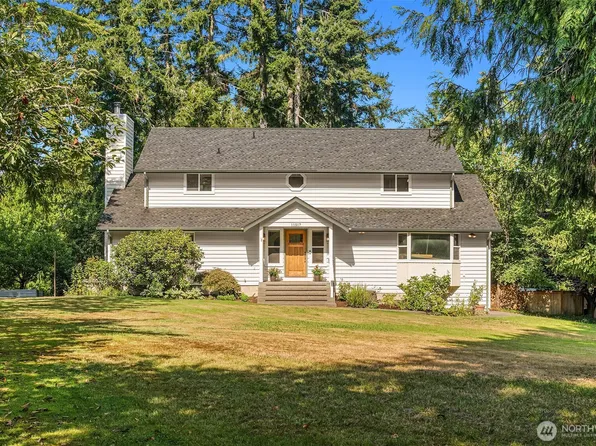 11517 Tyler Place NE, Bainbridge Island, WA 98110