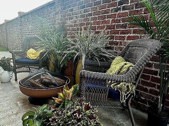 Courtyard Patio