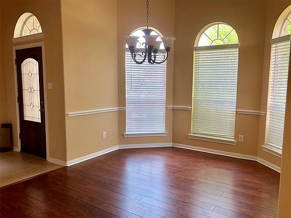 3rd image of 604 Pelican Harbour Dr