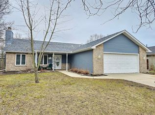2545 Tulip Ln, Hobart, IN 46342