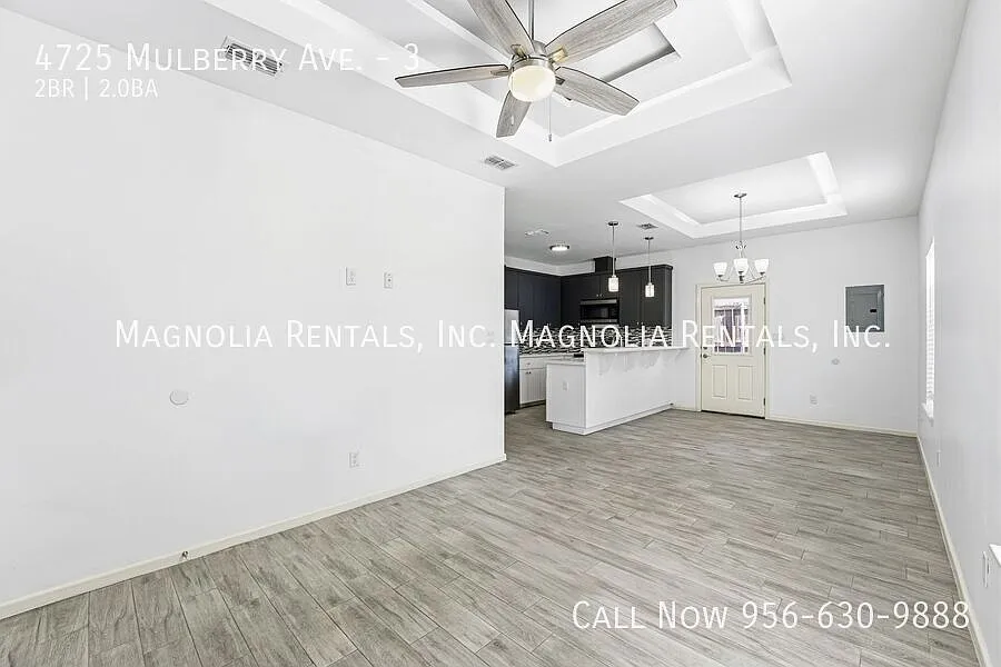 Building Photo - 4725 Mulberry Ave #3