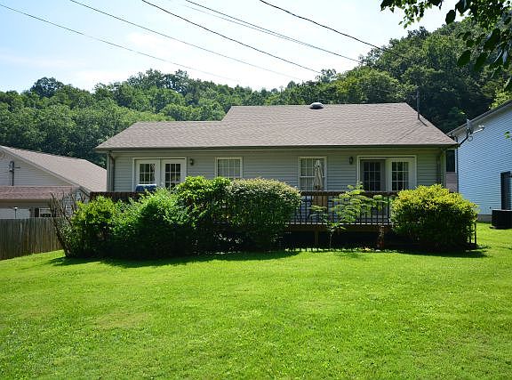 2nd image of 188 Cedar Hills Dr