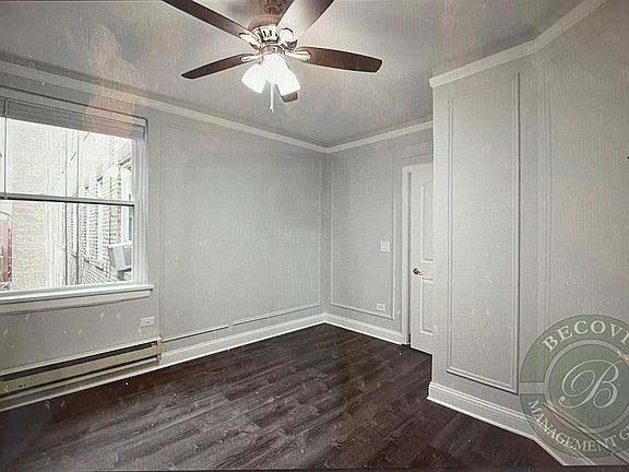 4th image of 5800 N Kenmore Ave #402