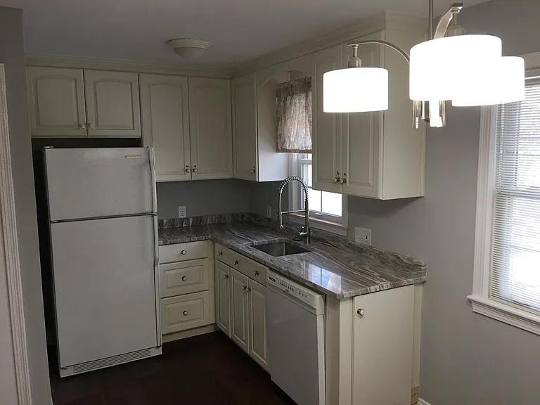 23219 Beachwood Blvd — Photo 3