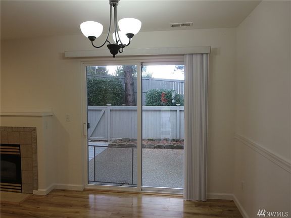 5th image of 4802 Nassau Ave NE APT 163