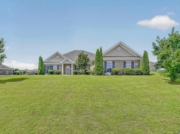 244 Cozy Creek Rd, Meridianville, AL 35759