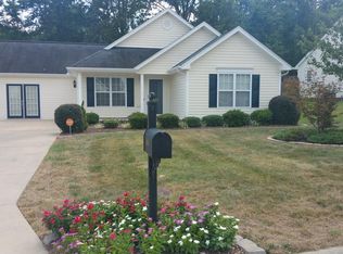 664 Brassfield Dr, Burlington, NC 27217